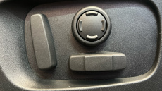 Land Rover Range Rover Velar 2.0 D200 Edition 5dr Auto Diesel Estate